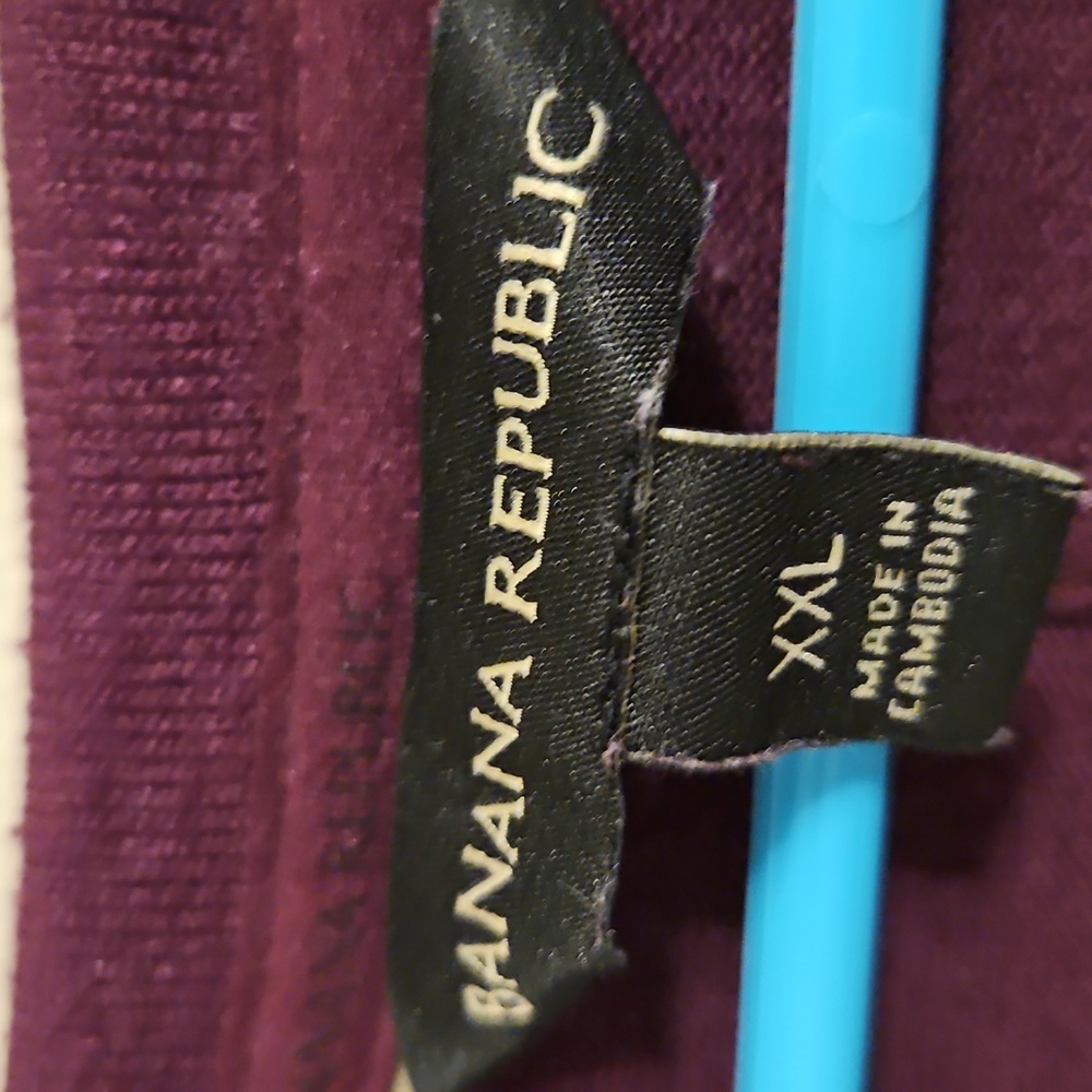 Banana Republic Oversized Burgandy Scoop Neck Lightweight Tunic Sweater. In EUC - Picture 2 of 3